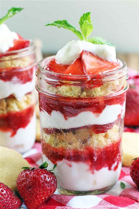 The Best Strawberry Yogurt Parfait Recipe Foodal