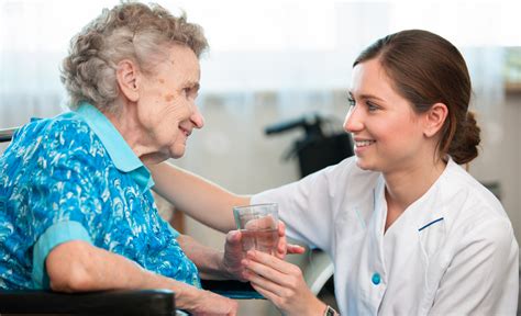 4 Tips Every Nurse Should Know When Working With Elderly Patients