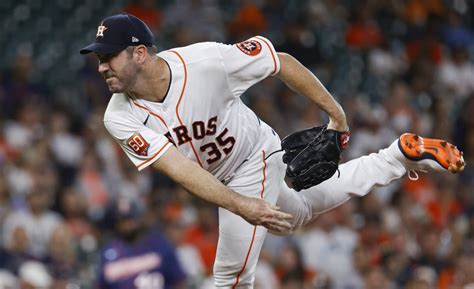 Justin Verlander Tosses Six No Hit Innings Houston Astros Rout