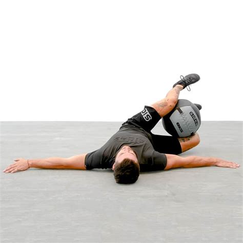 Top 5 The Best 5 Exercises With A Giant Medicine Ball Sidea Fitness