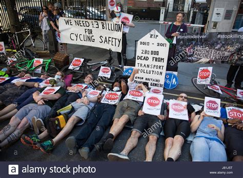 London Uk 26th May 2017 Cycle Safety Campaigners From Stop Killing