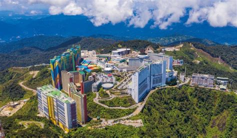 Some might see a rocket ship gliding up the mountain through the clouds to a world of excitement. Here's What's Open At Resorts World Genting | TRP