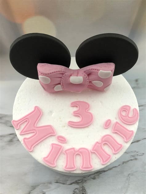 Minnie Mouse Bow And Ears Edible Cake Topper Decoration Etsy Uk