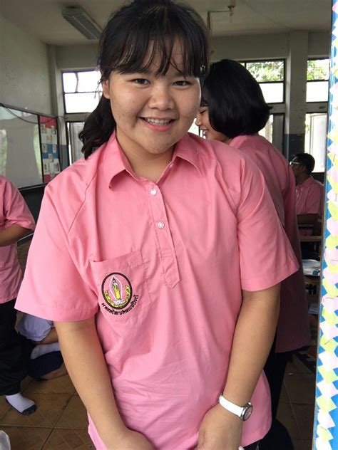18 Year Old Thai Girl Got Rid Of Acne And Lost 44kg In Just 1 Year After Being Teased By School