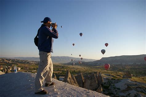 Fileenvolé De Mongolfières Dans La Vallée De Cappadocia Turquie