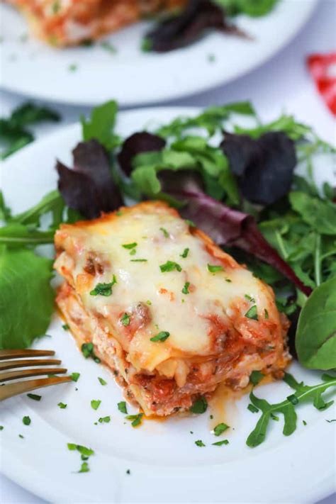 Easy Classic Lasagna • The Diary Of A Real Housewife