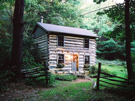 Small Cabin In A Forest Log Cabin Rustic Cabins And Cottages Log