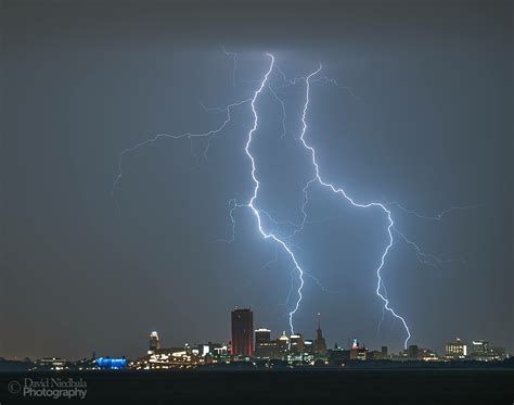 Photographer Captures Amazing Lightning Photo Over Buffalo Sweet Buffalo