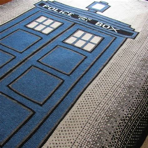 Yess The Tardis Doctor Who Tardis Tenth Doctor Diy Doctor Knitted