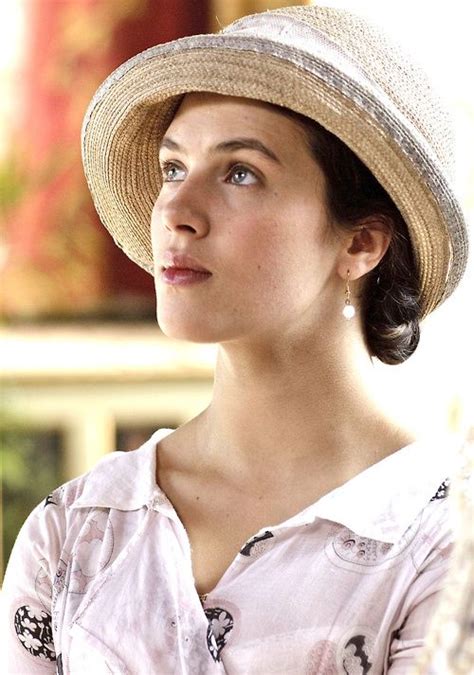 Jessica Brown Findlay As Lady Sybil Crawley In Downton Abbey 2010
