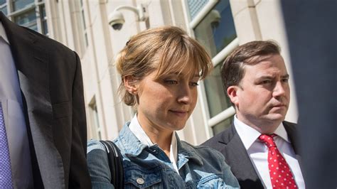 Allison Mack Begins 3 Year Prison Sentence Early For Role In Nxivm The Hollywood Reporter