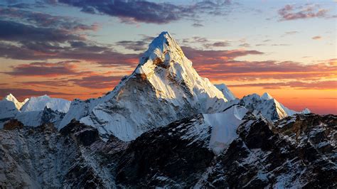 Mount Everest Earths Highest Mountain Nepal Hd Travel Wallpapers