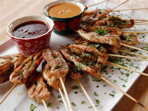 Chicken, garlic, fresh ginger, onion, carrots, hot sauce, sugar and 7 more. Grilled Chicken Skewers | Recipe | Grilled chicken skewers ...