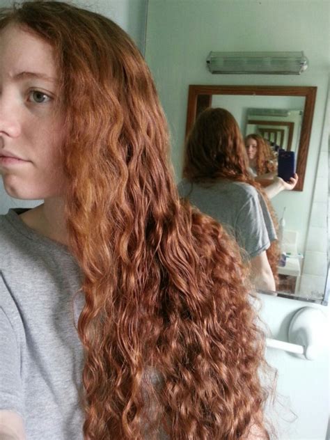 How to keep curls and minimize frizz and tangles? : curlyhair