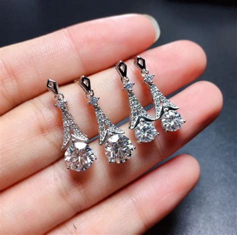 Delicated 4 30Ct Round Cut Moissanite Drop Dangle Earrings 14K White