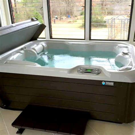 Best Indoor Hot Tubs Review Comparison Insights In Byrossi