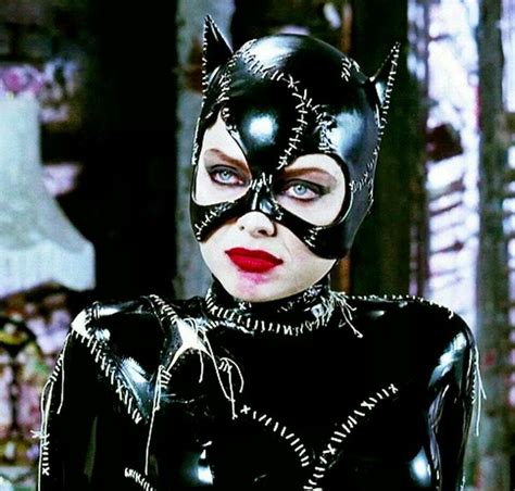 Gatubela Batman And Catwoman Catwoman Cosplay Catwoman
