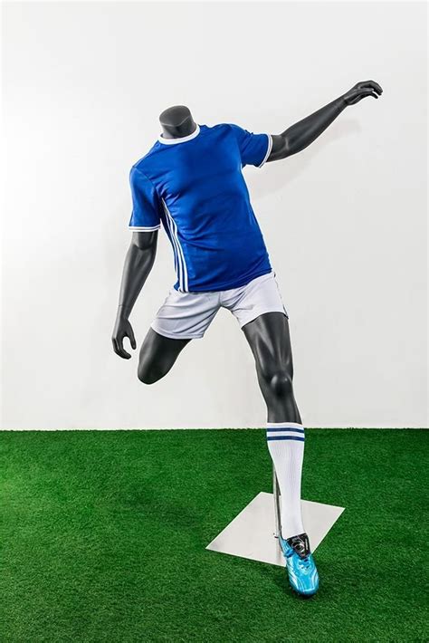 Soccer Playing Male Mannequin In Passing Pose Silvermatte Grey Male