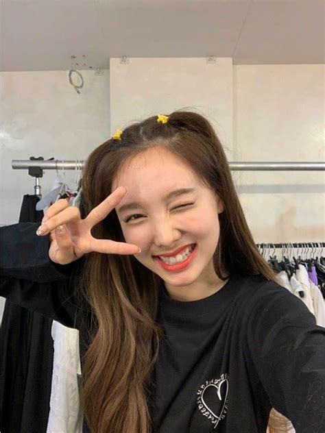 Twice Nayeon Instagram Twicetagram Happynayeonday Nayeon Kpop