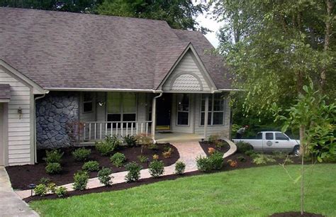 Advanced landscape management offers complete landscape, irrigation and maintenance services in snohomish, seattle, woodinville, bothell, bellevue, kirkland, redmond, mill creek, lynnwood. Landscaper | Morristown, TN | Advanced Landscaping Services