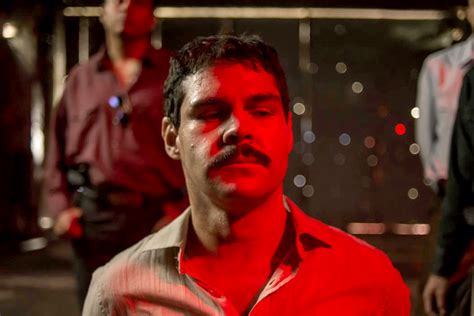 la historia de el chapo guzmán llega a netflix como serie