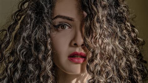 How To Make Curly Hair Grow Faster And Thicker