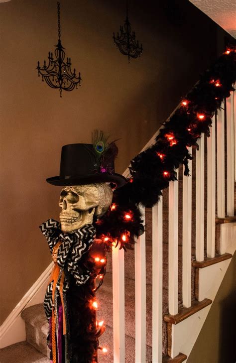 11 Spooktacular Halloween Skull Decor Ideas