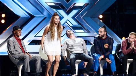 X Factor Uk 2017 „hra O židle“ Vrcholí Top 24 Je Kompletní Panáček