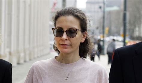 Seagram Heiress Clare Bronfman Pleads Guilty In Nxivm New York ‘sex Slave Cult Case Nestia