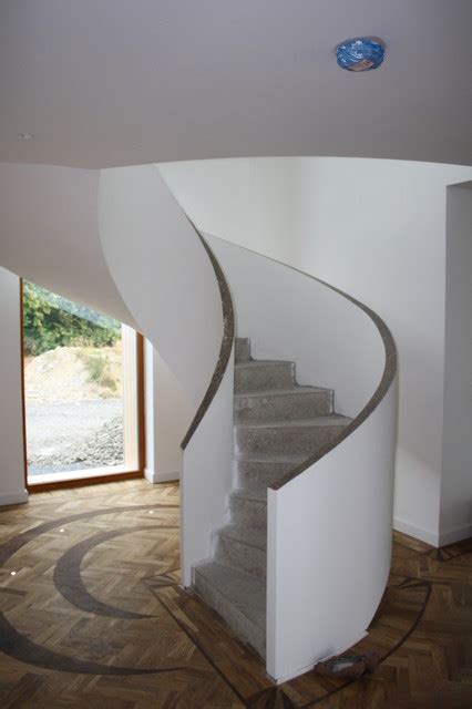 Concrete Spiral Stairs With Upstand Contemporáneo Escalera Otras
