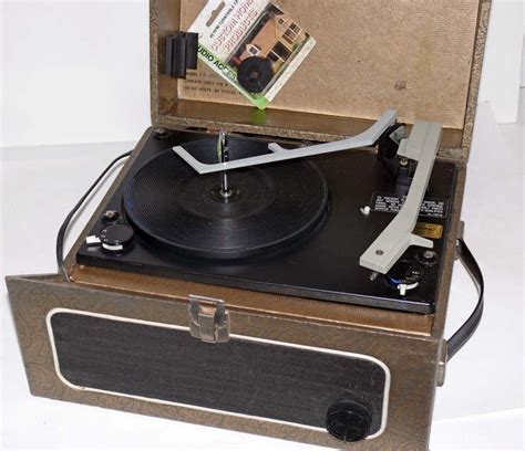 Vintage Record Player Decca 3speed 1960s Portable