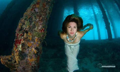 underwater jpeg image women under the water woman