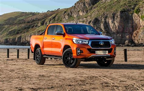 Toyota Hilux Invincible X 2018 Review