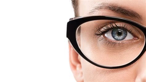 How To Pick The Perfect Pair Of Glasses For Your Face Shape Mental Floss