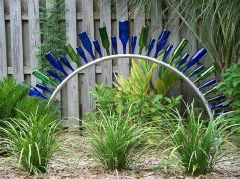 Wicked Easy 25 Diy Glass Yard Art Design Ideas For Your Garden Decor