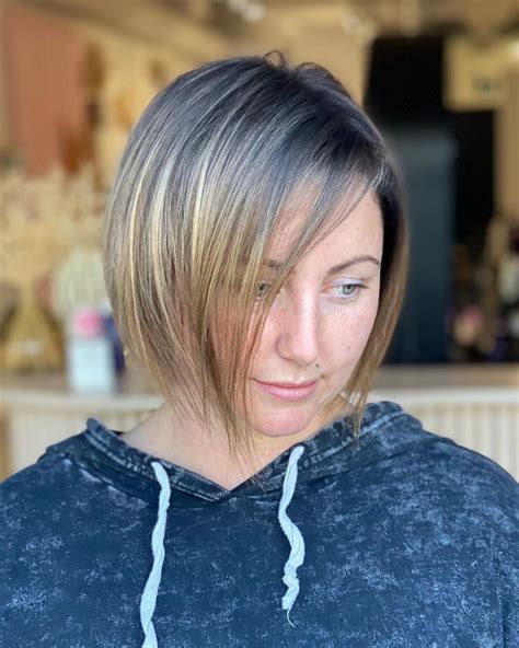 32 Super Flattering Haircuts For Fine Straight Hair To Have More Body