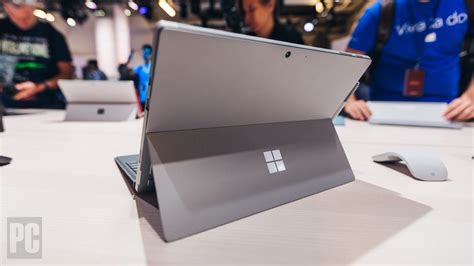 Hands On Microsoft Surface Pro 7 Adds Ice Lake Cpus Usb Type C Ports