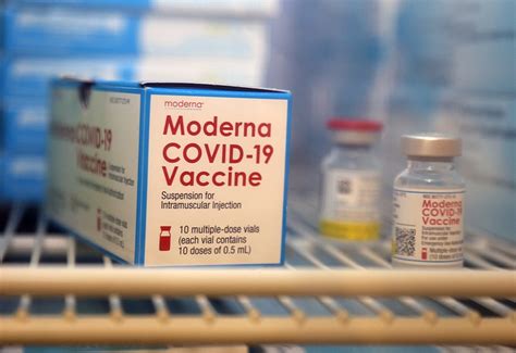 But there are a few key differences. Vakcína od firmy Moderna je v Česku. Úřad popsal její účinky a bezpečnost - Forum24