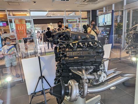 Oc The Honda Ra168e Engine From The Mp44 On Display At A Highway