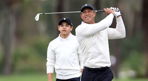 Tiger Seeks Title With Son Before Resting Foot