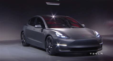 Even in base form, the 2021 tesla model 3 is no slouch, capable of sprinting to 60 mph in just 5.3 seconds with a top speed of 140 mph. Tesla Model 3 Pre-Orders Reach 276,000 In The First Three ...