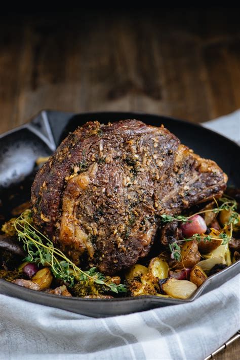 A rich, deep burgundy with strong meaty flavors and good fruit acidity is a classic accompaniment to roast beef. Garlic & Thyme Prime Rib | BS' in the Kitchen
