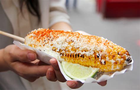 Grilled Mexican Corn — With Mayo Cotija Cheese Chili