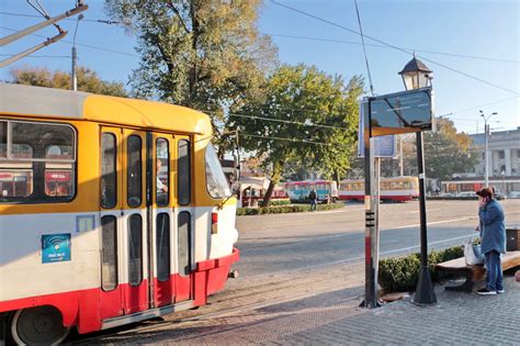 Подскажет, как лучше добраться и где ваш автобус. В Одессе на остановке появилось первое информационное табло: где смотреть - Одесса Vgorode.ua