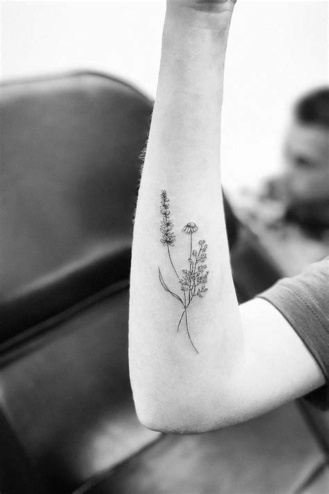 Simplicity Tattoo Minimalisttattoos Tatuaje Lavanda Tatuaje De