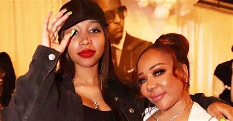 Tiny Harris Posed With Pregnant Daughter Zonnique Pullins Who Showed