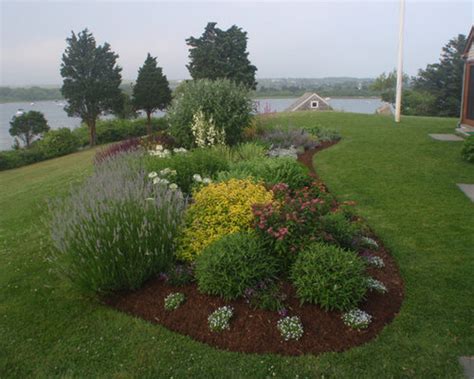 Maybe you would like to learn more about one of these? Island Flower Bed Home Design Ideas, Pictures, Remodel and ...