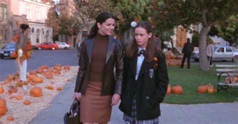 The Top 10 Most Autumnal Gilmore Girls Episodes Ever