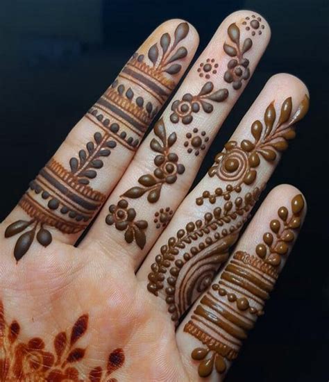 finger henna 10 trending mehndi designs for fingers front and back