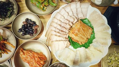 Top 10 Exotic Foods In Asia Dotasia